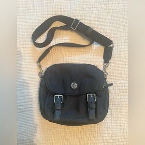 Tory Burch Virginia Small Messenger Bag